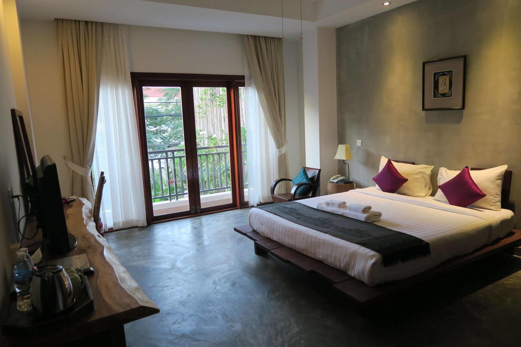 Tranquil Villa Phnom Pen Exterior foto